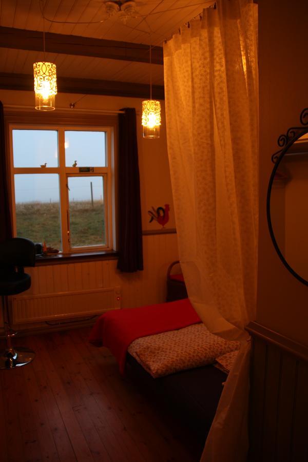 Julia'S Guesthouse B&B Hnaus Exteriér fotografie