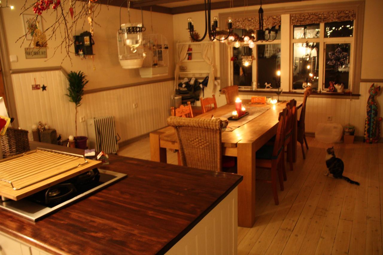 Julia'S Guesthouse B&B Hnaus Exteriér fotografie